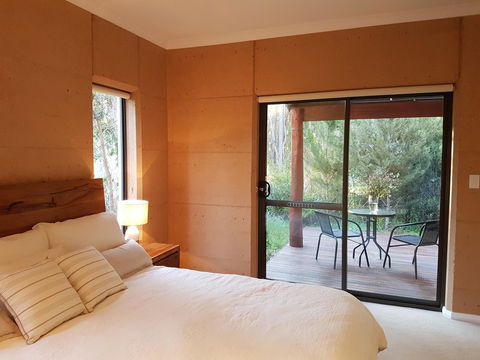 Jarrah Grove Forest Retreat - Stayed 4