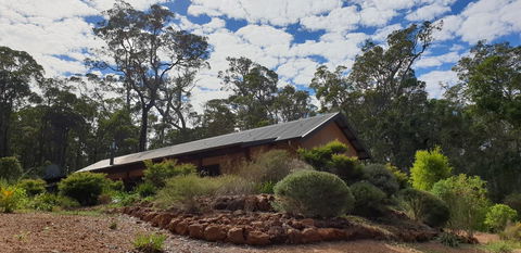 Jarrah Grove Forest Retreat - Stayed 17