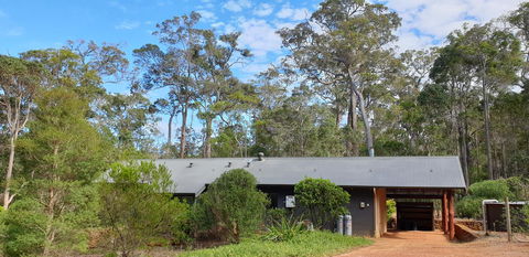 Jarrah Grove Forest Retreat - Stayed 16