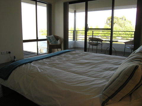 Swan Valley Townhouse - Stayed 22