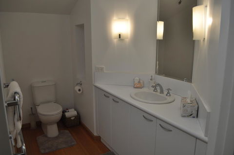 Fremantle Beach Studio - Stays Accommodation 5