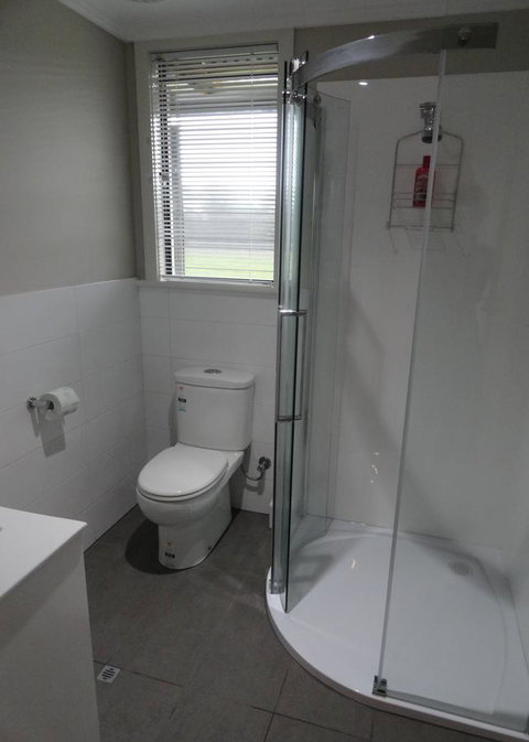 Windfall Estate Vineyard Cottage - Stayed 7