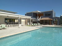 Book Preston Beach Accommodation Vacations Stayed Stayed