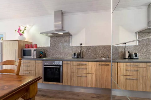 Laneway Studio, Heart Of Fremantle - Stayed 4