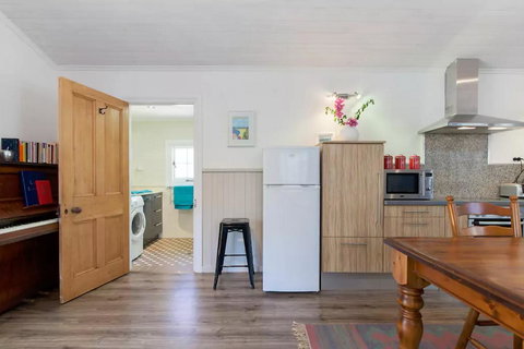 Laneway Studio, Heart Of Fremantle - Stayed 10