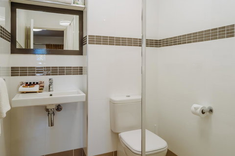 Canning Bridge Auto Lodge - Stayed 24