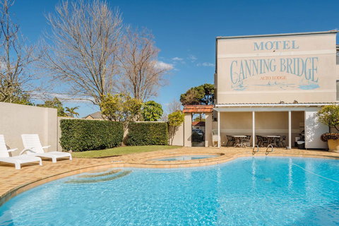 Canning Bridge Auto Lodge - Stayed 12