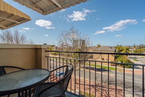 Canning Bridge Auto Lodge - Stayed 4