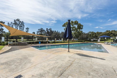 Ascot Quays Apartment 102 - Stayed 3