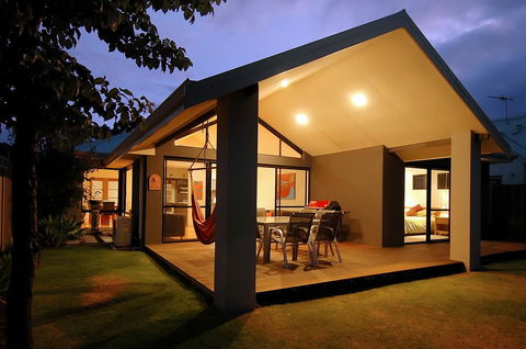 THE SANCTUARY LUXURY HOLIDAY HOME - Stayed 27