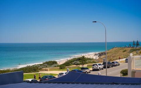 Cottesloe Blue Apartment - Executive Escapes - Stayed 0