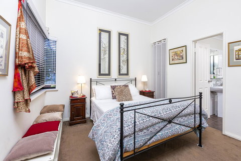 Como Executive Apartment - Stayed 6