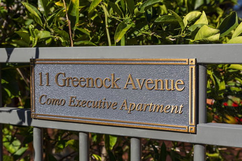 Como Executive Apartment - Stayed 18