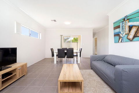 Victoria Park Town House - Stayed 7