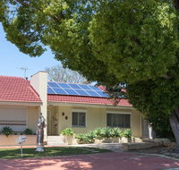Susan Yong's Studio - Stays Accommodation