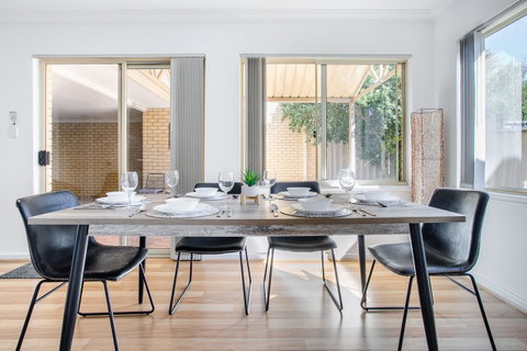 Jane Residence - Stays Accommodation 15