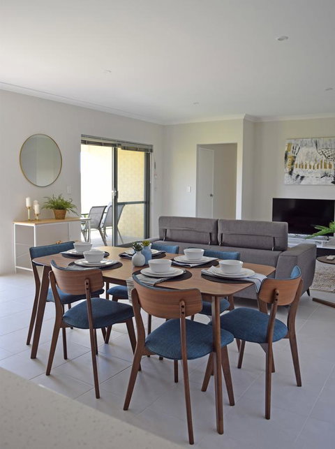 The Kingsleyâ€™s Place â€“ Piara Waters - Stays Accommodation 1