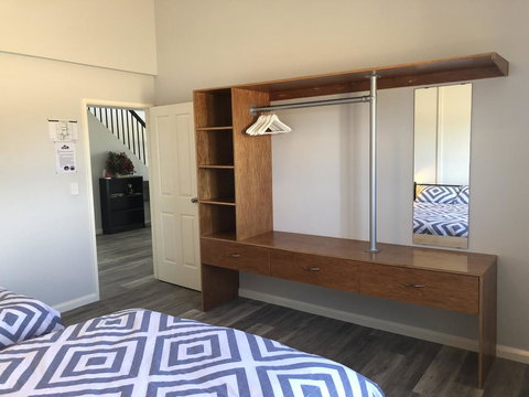 Barnville@Bremer - Stayed 12