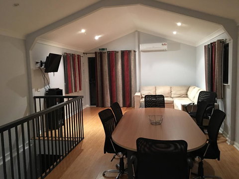 Barnville@Bremer - Stayed 25