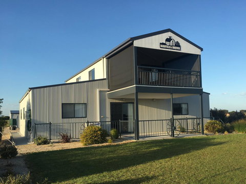 Barnville@Bremer - Stayed 1