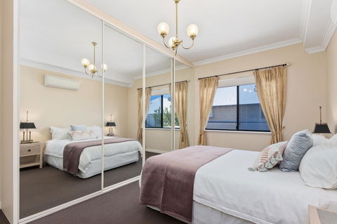 Swanview Ardross Shortstays - Stayed 19