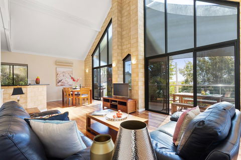 Swanview Ardross Shortstays - Stayed 1