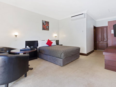 Heritage Country Motel - Stays Accommodation 10