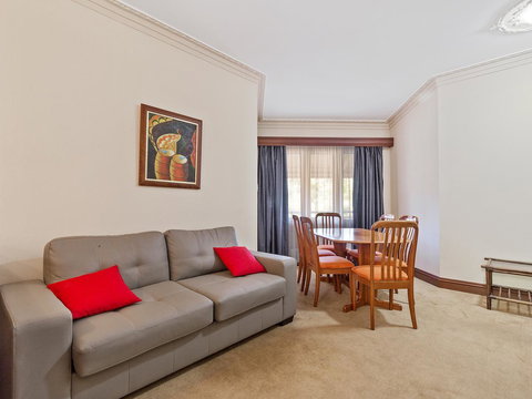 Heritage Country Motel - Stays Accommodation 14