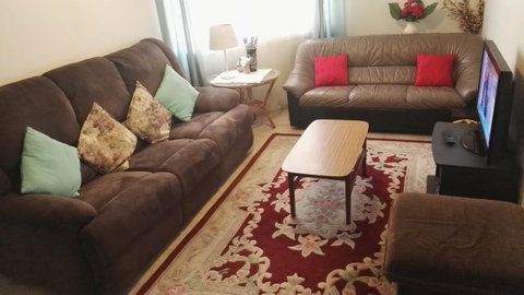 Affordable Inn - Stays Accommodation 7