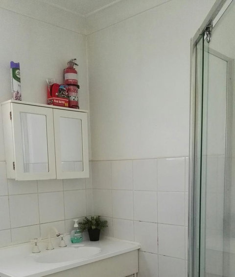 Affordable Inn - Stays Accommodation 16
