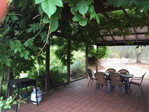 SilverSprings Spa Retreat Pet Friendly Cottages And Glampings - Stayed 9