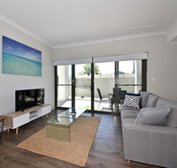Modern Apartment Redcliffe near Perth Airport 0126