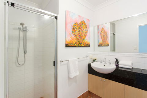 Windows On Pakenham - Stays Accommodation 11