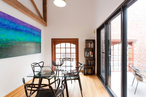 Windows On Pakenham - Stays Accommodation 6