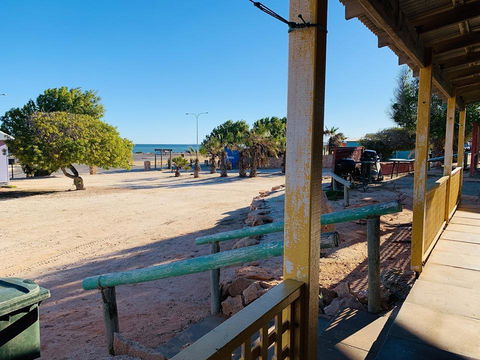 Shark Bay Cottages - Stayed 2