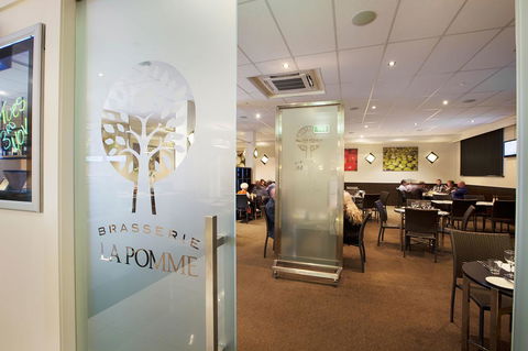 Gateway Hotel By Nightcap Plus - Stayed 37