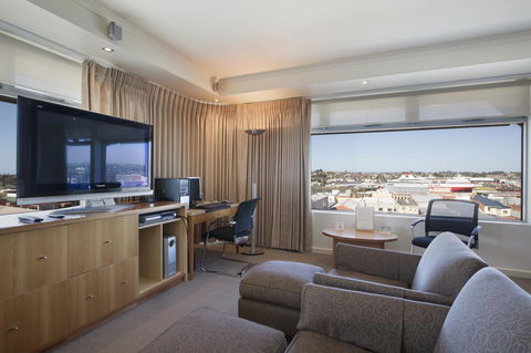 Gateway Hotel By Nightcap Plus - Stayed 22