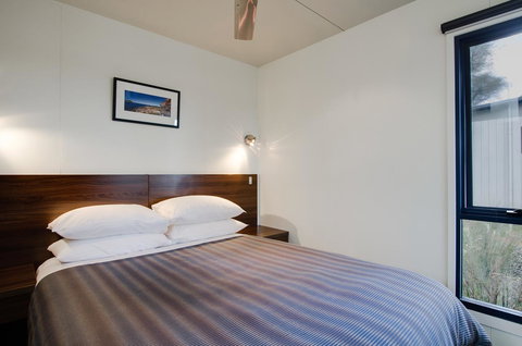 Swansea Beach Chalets - Stayed 19