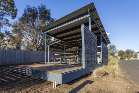 Swansea Beach Chalets - Stayed 29