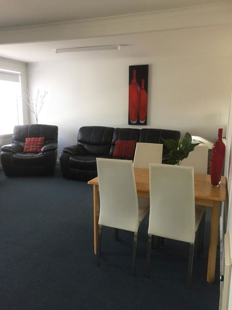 Old Pier Apartments - Stayed 11