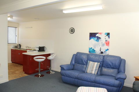 Old Pier Apartments - Stayed 8