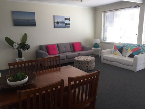 Old Pier Apartments - Stayed 2