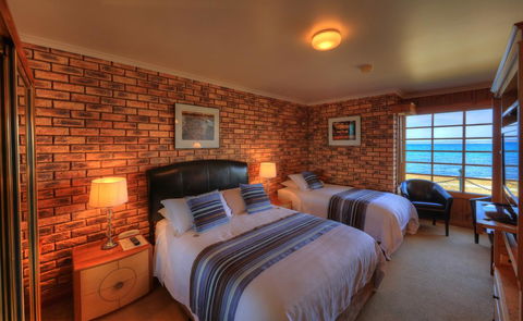 Stanley Village Waterfront Accommodation - Stayed 22