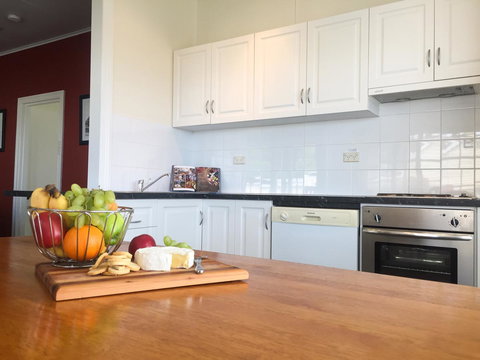 Stanley Hotel & Apartments - Stayed 17