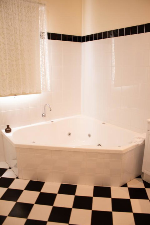 Stanley Hotel & Apartments - Stayed 11