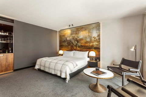 MACq 01 Hotel - Stayed 17