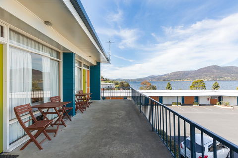 Riverfront Motel & Villas - Stayed 31