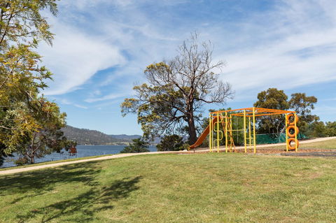 Riverfront Motel & Villas - Stayed 22