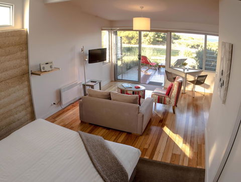 Eagle Peaks At Freycinet - Stayed 34