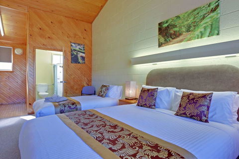 Gold Rush Inn - Stayed 8